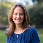 Leslie Schwindt-Bayer